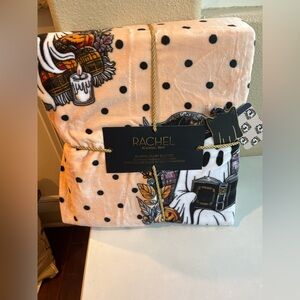 RACHEL Rachel Roy Blanket with Black Polka Dots Ghost Reading Books Halloween